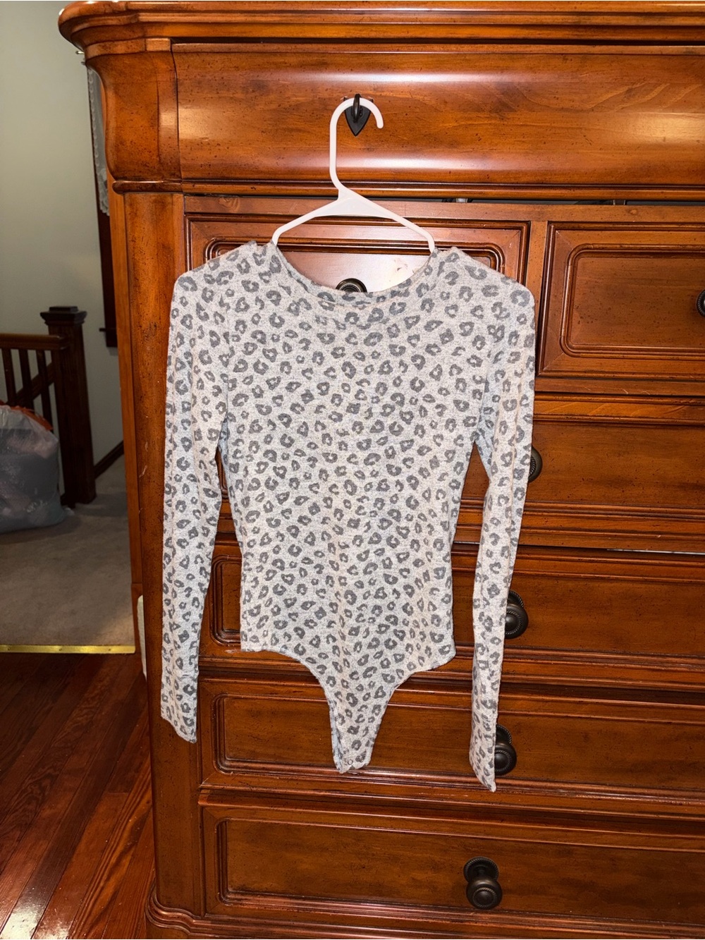 Abercrombie & Fitch Soft A&F Cozy Leopard Print Bodysuit S NWT